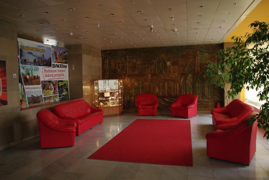 Hotel Accademia Ostrowiec Świętokrzyski Esterno foto